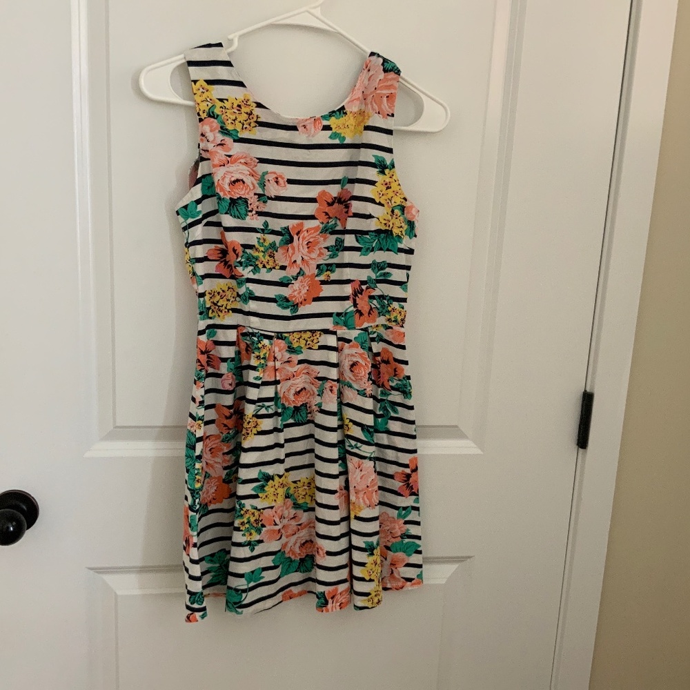 Rue21 cotton floral dress